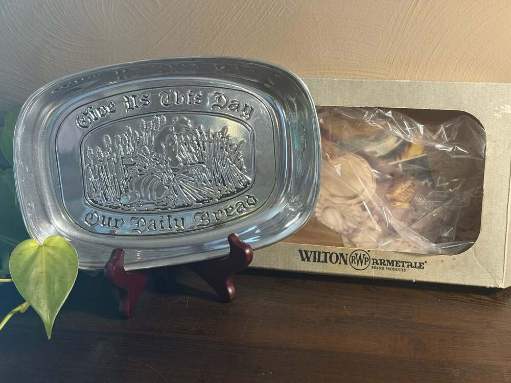 Wilton Armetale RWP 'Give Us This Day Our Daily Bread' Serving Tray